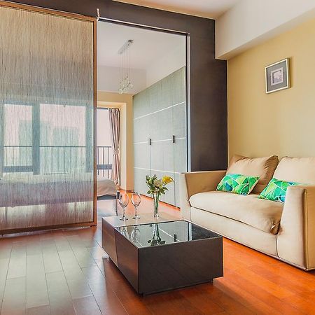 U Hotel Apartment Guangzhou Buitenkant foto